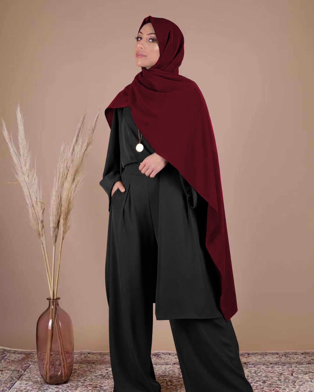 Turkish fashion solid color three-piece suit