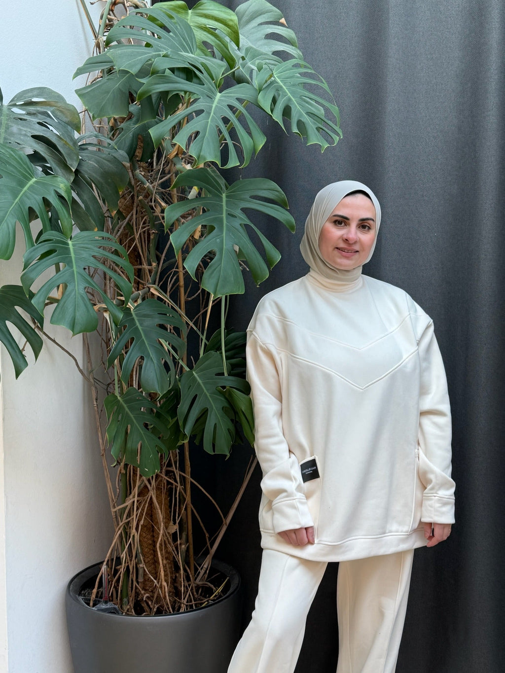 Creme Zweteiler - Model 1